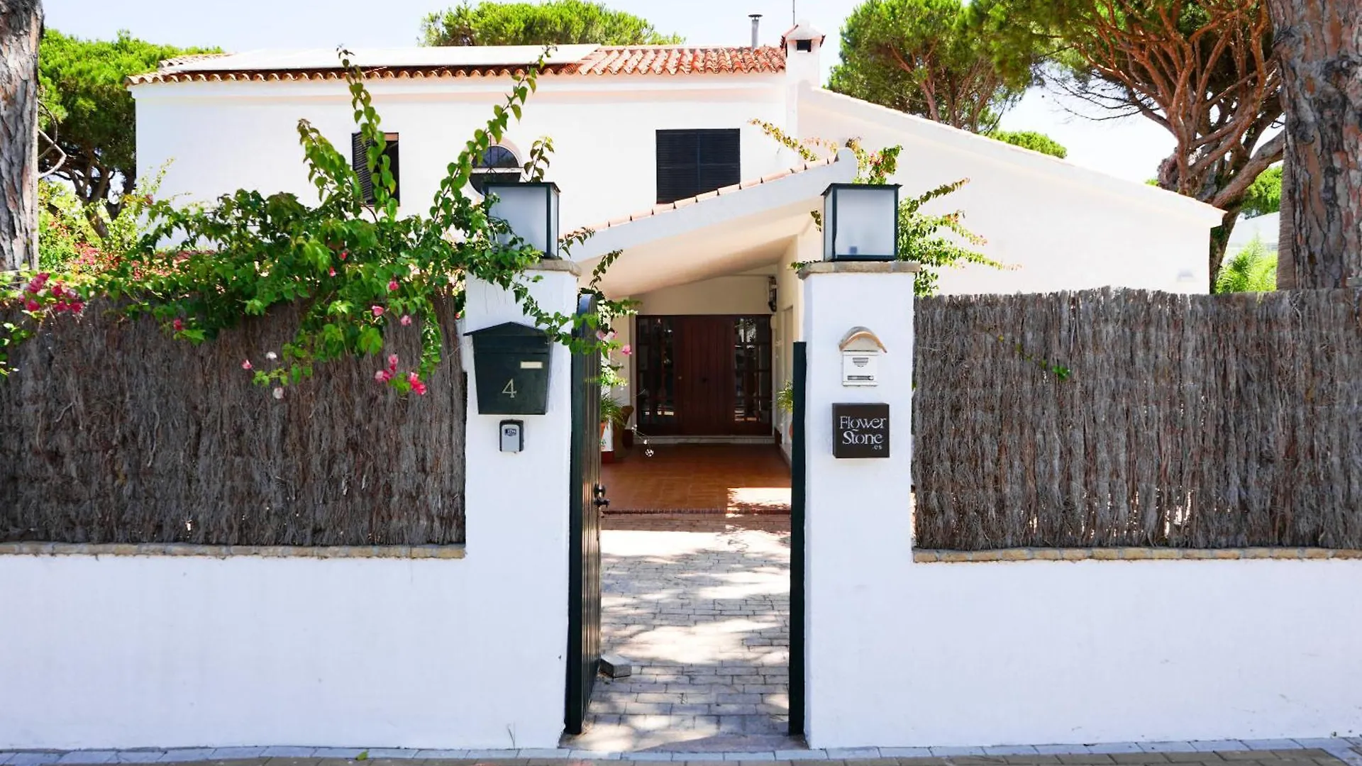 Villa America Urbanizacion Roche