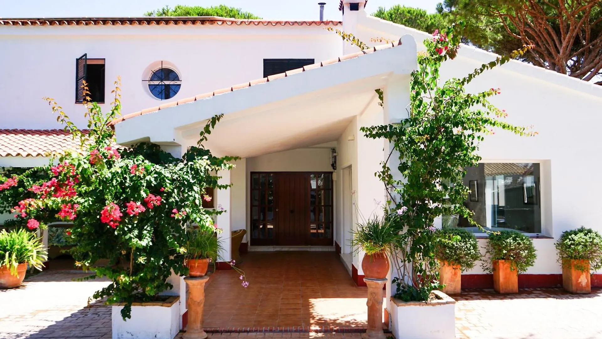 Villa America Urbanizacion Roche